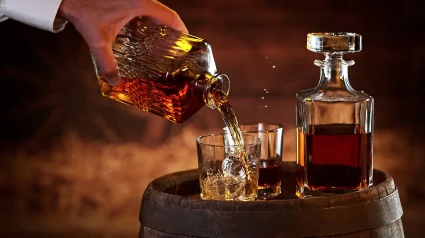 India-UK FTA Makes Scotch Whisky Cheaper: What It Means for India’s Rs 21 Billion Whisky Market